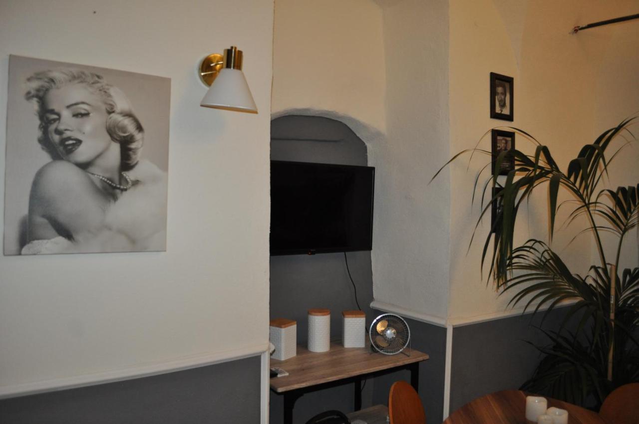 Piazzetta Little Suite Arma di Taggia Esterno foto